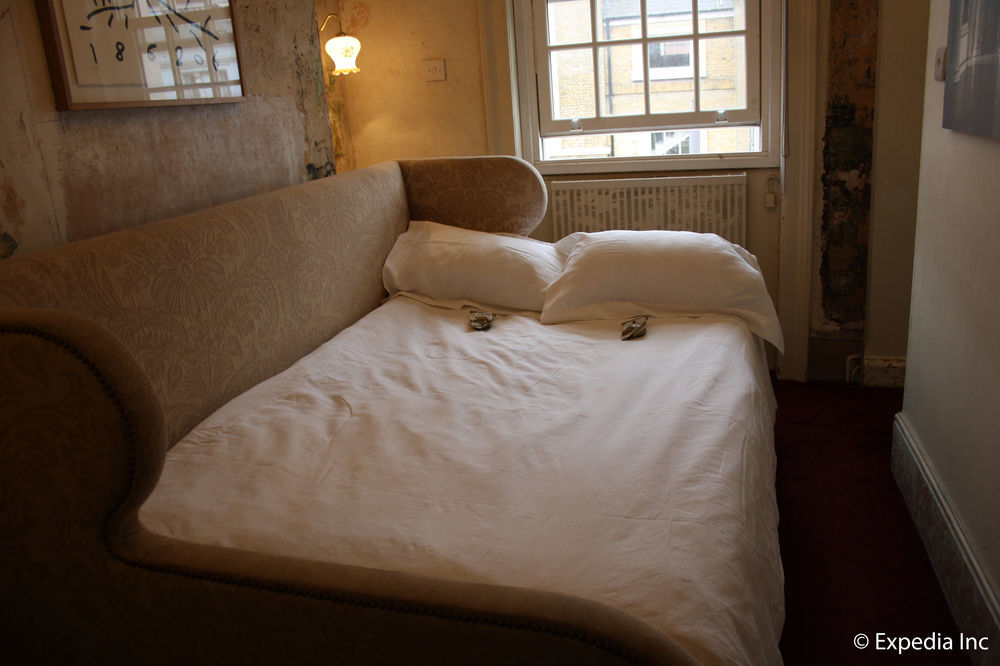 Mike'S Guesthouse London Bagian luar foto